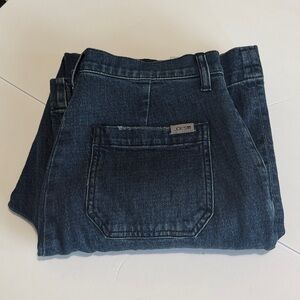 Joe’s Jean Dalia Cargo Like New Dark Wash Size 31